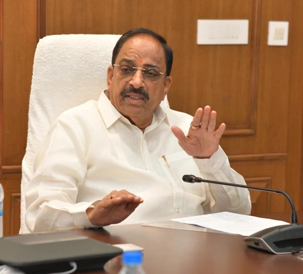 రైతు సంక్షేమ పథకాలపై మంత్రి తుమ్మల సమీక్ష